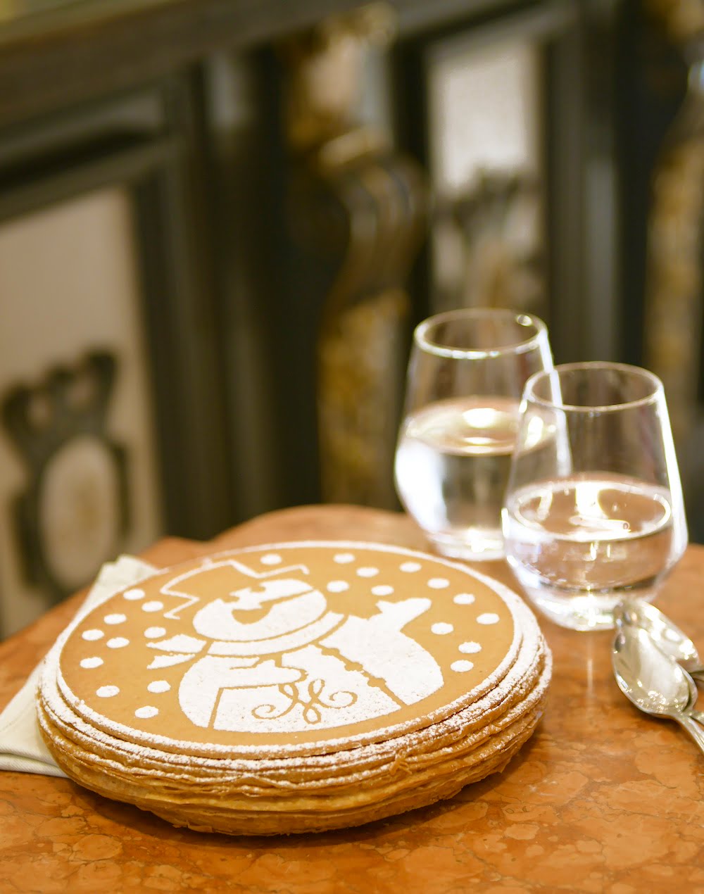 Galettes: un bonhomme de neige chez Meert
