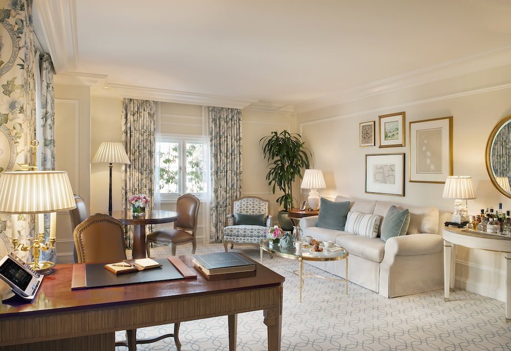 Peininsula Beverly Hills suite
