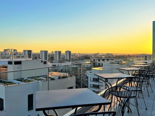 Hotel Kopster Colombes