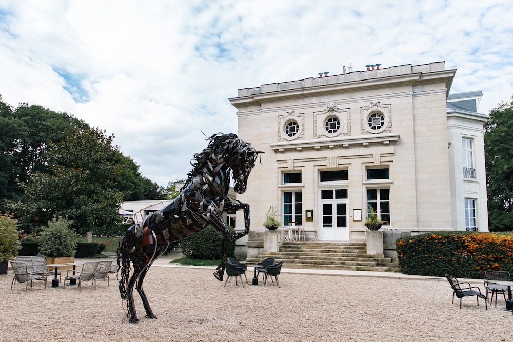 L’entrée du château, une pépite cavalière
