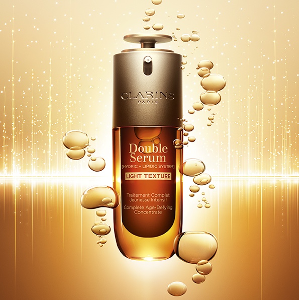 Le Double Sérum Light Texture de Clarins, un nectar d'efficacité