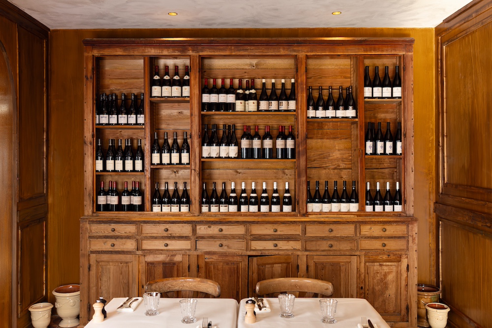 Une belle collection de vins dans une ambiance bistrot
