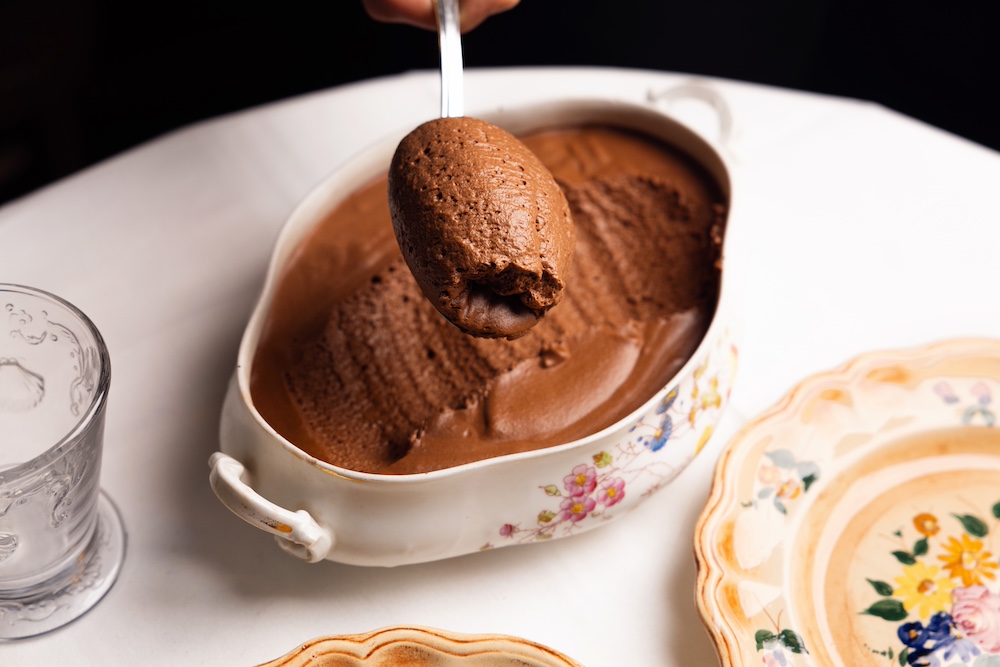 La mousse au chocolat à la cuillère