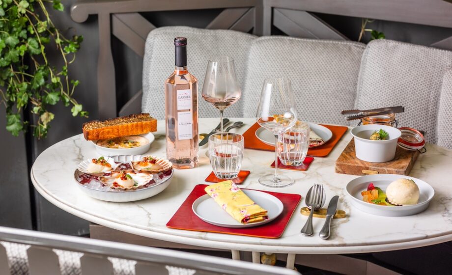Première cuvée rosé de l’Hôtel de Crillon A Rosewood Hotel, avec Château Gassier