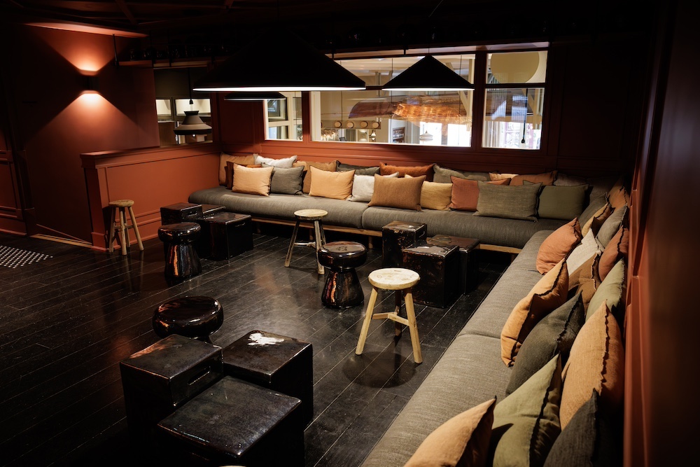Chiller au bar Le Camille