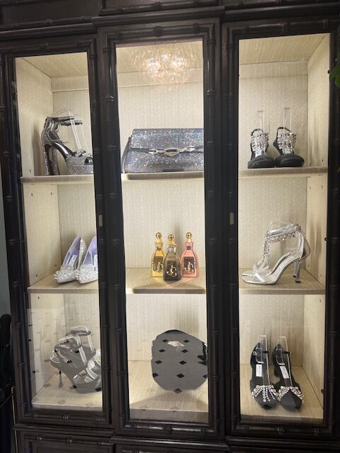 Une vitrine de tous les désirs dans les suites de La Vallée Village