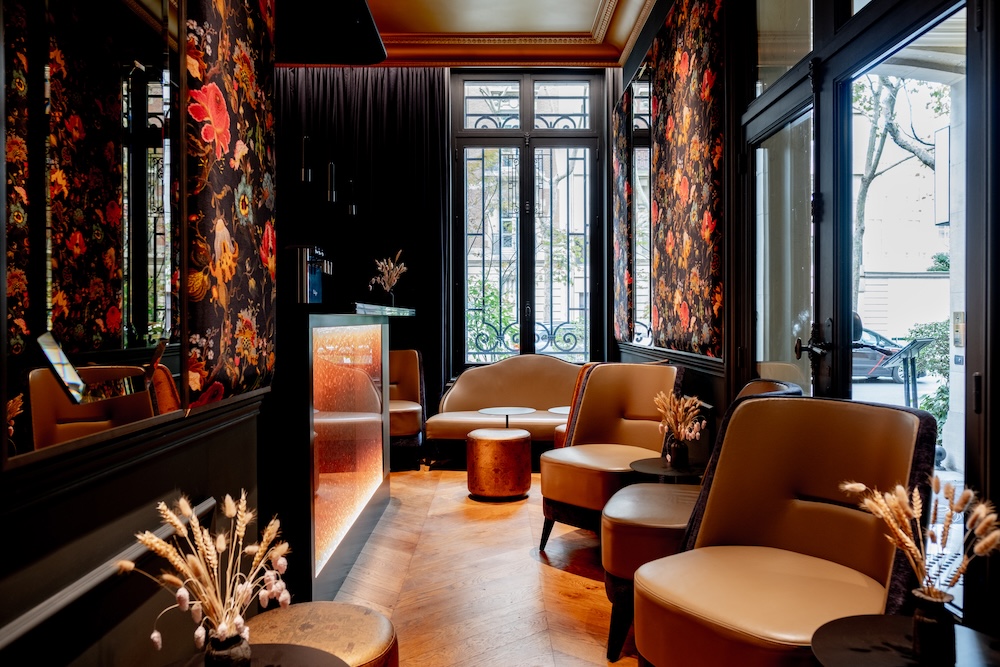 Le bar Leopold, ambiance Années Folles