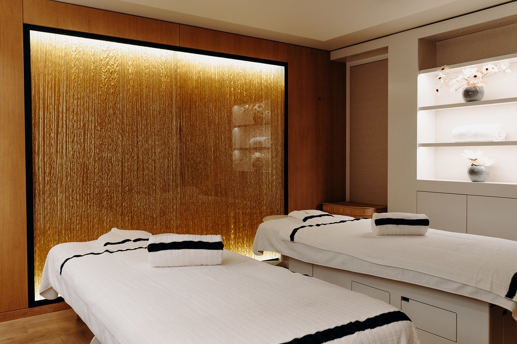 Une cabine de soins Suzanne Kaufmann au spa des chalets
