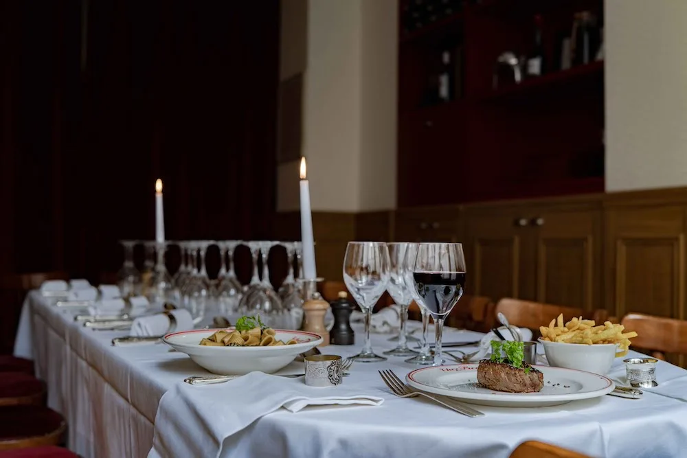 Bistrot Chez Fred, la Salle à Manger privée
