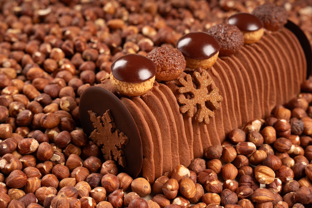 Bûche éclair au praliné de Robuchon Monaco